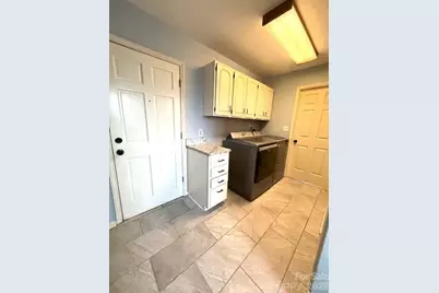 124 Mountain Valley Drive, Hendersonville, NC 28739 - Photo 14