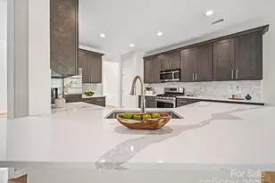 1022 Canopy Dr, Indian Trail, NC 28079 - Photo 6