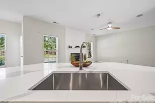 1022 Canopy Dr, Indian Trail, NC 28079 - Photo 10