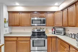 1465 S Lakeshore Dr, Lake Junaluska, NC 28745 - Photo 12