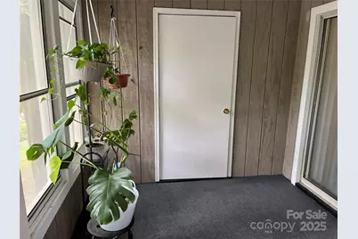 6011 Treetop Court, Charlotte, NC 28212 - Photo 2