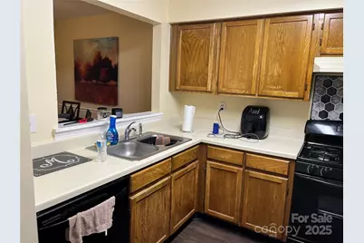 6011 Treetop Court, Charlotte, NC 28212 - Photo 8