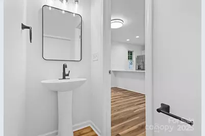 10862 Holly Ridge Boulevard, Charlotte, NC 28216 - Photo 16