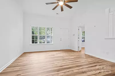 10862 Holly Ridge Boulevard, Charlotte, NC 28216 - Photo 6