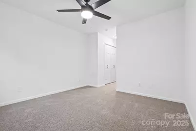 10862 Holly Ridge Boulevard, Charlotte, NC 28216 - Photo 18