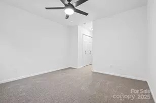 10862 Holly Ridge Blvd, Charlotte, NC 28216 - Photo 18