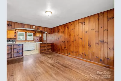 506 Bonner Street, Hendersonville, NC 28739 - Photo 34
