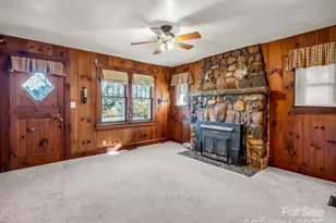 506 Bonner St, Hendersonville, NC 28739 - Photo 10