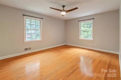 16 Beechwood Road, Asheville, NC 28805 - Photo 16