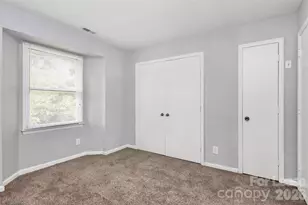 6146 Meadow Rose Ln, Charlotte, NC 28215 - Photo 16