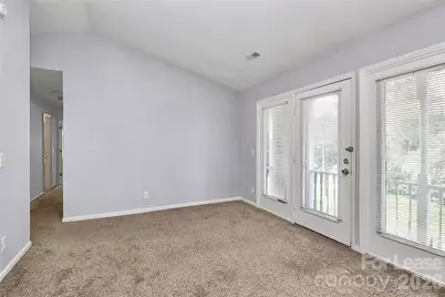 6146 Meadow Rose Lane, Charlotte, NC 28215 - Photo 24