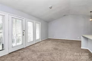 6146 Meadow Rose Ln, Charlotte, NC 28215 - Photo 14