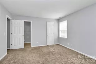 6146 Meadow Rose Ln, Charlotte, NC 28215 - Photo 18