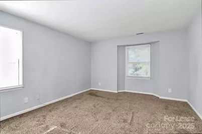 6146 Meadow Rose Lane, Charlotte, NC 28215 - Photo 28