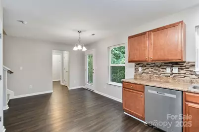 2557 Mulberry Pond Drive, Charlotte, NC 28208 - Photo 14