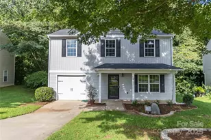 2557 Mulberry Pond Dr, Charlotte, NC 28208 - Photo 1