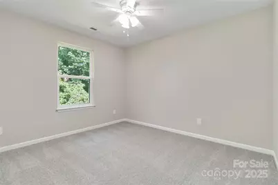 2557 Mulberry Pond Drive, Charlotte, NC 28208 - Photo 34