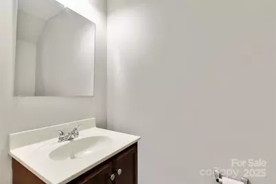 2557 Mulberry Pond Drive, Charlotte, NC 28208 - Photo 16