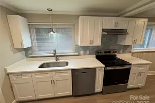 4008 Tennessee Ave, Charlotte, NC 28216 - Photo 8