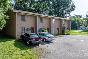 103 Ramsey St, Morganton, NC 28655 - Photo 4