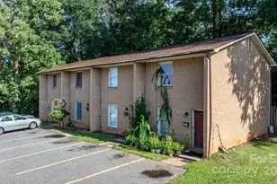 103 Ramsey St, Morganton, NC 28655 - Photo 2