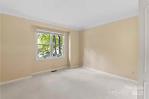 131 Jenny Lind Dr, Hendersonville, NC 28791 - Photo 18