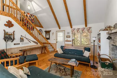 2355 Round Mountain Road, Brevard, NC 28712 - Photo 6