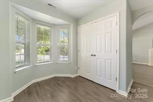 8421 Kings Creek Dr, Charlotte, NC 28273 - Photo 8