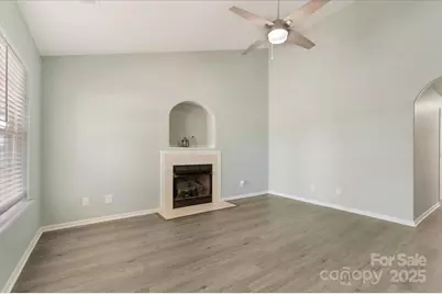 8421 Kings Creek Drive, Charlotte, NC 28273 - Photo 4