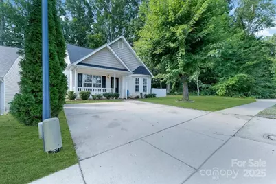 8421 Kings Creek Drive, Charlotte, NC 28273 - Photo 2