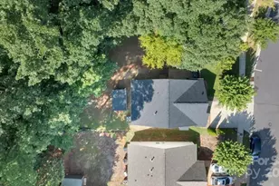 8421 Kings Creek Dr, Charlotte, NC 28273 - Photo 32