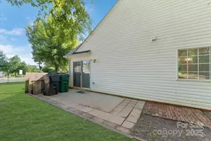 8421 Kings Creek Dr, Charlotte, NC 28273 - Photo 26