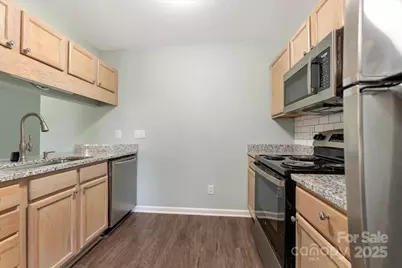 8421 Kings Creek Drive, Charlotte, NC 28273 - Photo 12