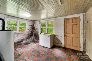 105 Marble Dr, Sylva, NC 28779 - Photo 14