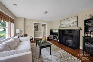 1227 Barkley Rd, Charlotte, NC 28209 - Photo 2