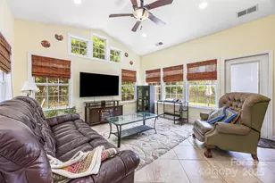 1903 Dundalk Rd, Charlotte, NC 28270 - Photo 14