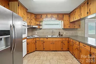 20673 Sam Rd, Albemarle, NC 28001 - Photo 18