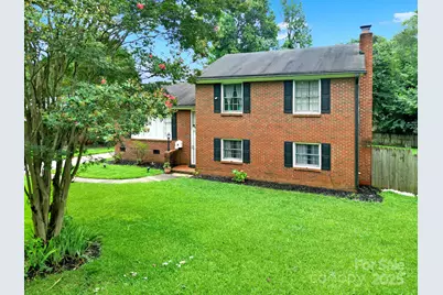 5300 Grafton Drive, Charlotte, NC 28215 - Photo 32