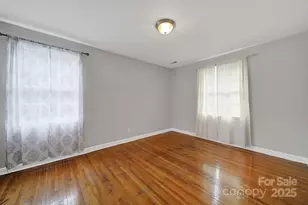 5300 Grafton Dr, Charlotte, NC 28215 - Photo 12