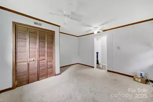 5300 Grafton Dr, Charlotte, NC 28215 - Photo 26