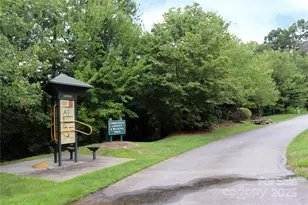 805C Wynnshire Drive, Hickory, NC 28601 - Photo 46