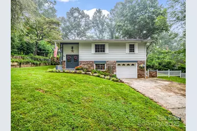 66 Barberry Heights Drive, Brevard, NC 28712 - Photo 2