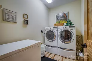 381 Scenic Overlook Dr, Nebo, NC 28761 - Photo 34