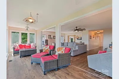 602 Fleetwood Plaza, Hendersonville, NC 28739 - Photo 22