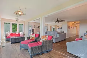 602 Fleetwood Plaza, Hendersonville, NC 28739 - Photo 22