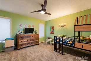 602 Fleetwood Plaza, Hendersonville, NC 28739 - Photo 28