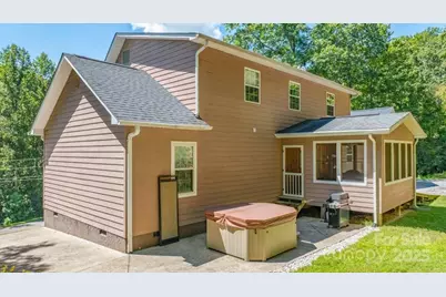 1039 Deep Woods Drive, Marion, NC 28752 - Photo 6