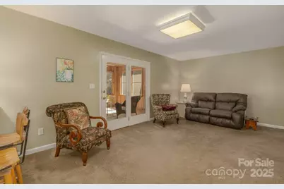 1039 Deep Woods Drive, Marion, NC 28752 - Photo 10