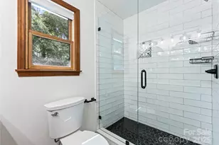 341 N Mulberry St, Statesville, NC 28677 - Photo 36