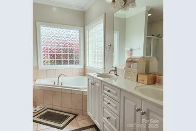 1081 Horse Rock Road, Hickory, NC 28602 - Photo 14